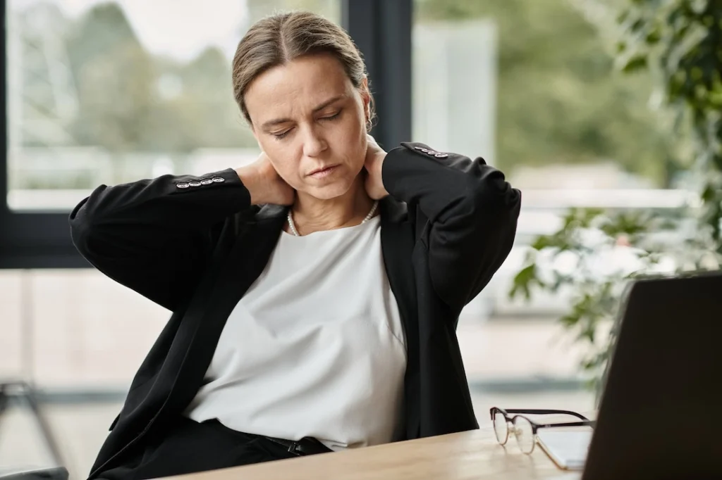 A woman struggles with chronic pain and opioid addiction.