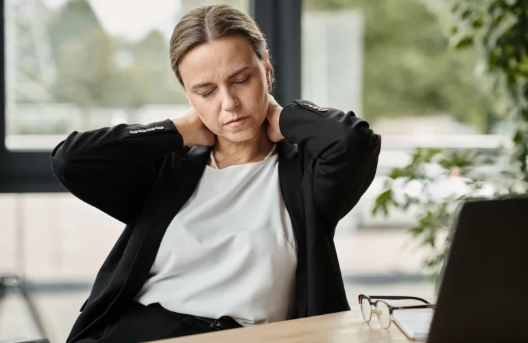 A woman struggles with chronic pain and opioid addiction.