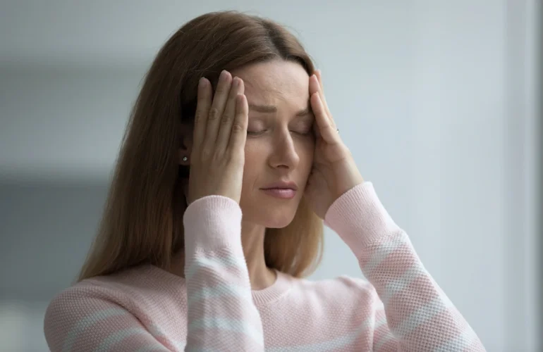 A woman deals with panic disorder.