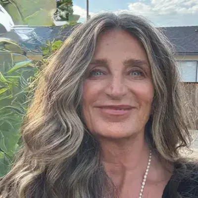 IMG_0589-square-top-center-435x435-q90